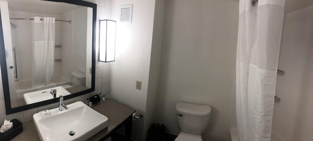 Country Inn & Suites By Radisson, Harrisburg Northeast - Hershey ภายนอก รูปภาพ