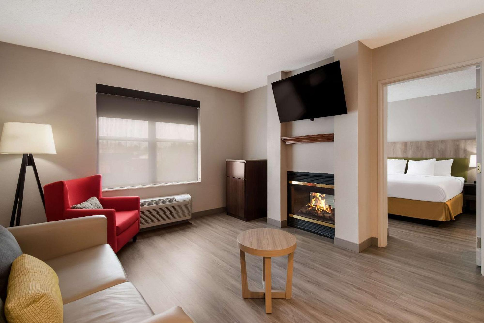 Country Inn & Suites By Radisson, Harrisburg Northeast - Hershey ภายนอก รูปภาพ