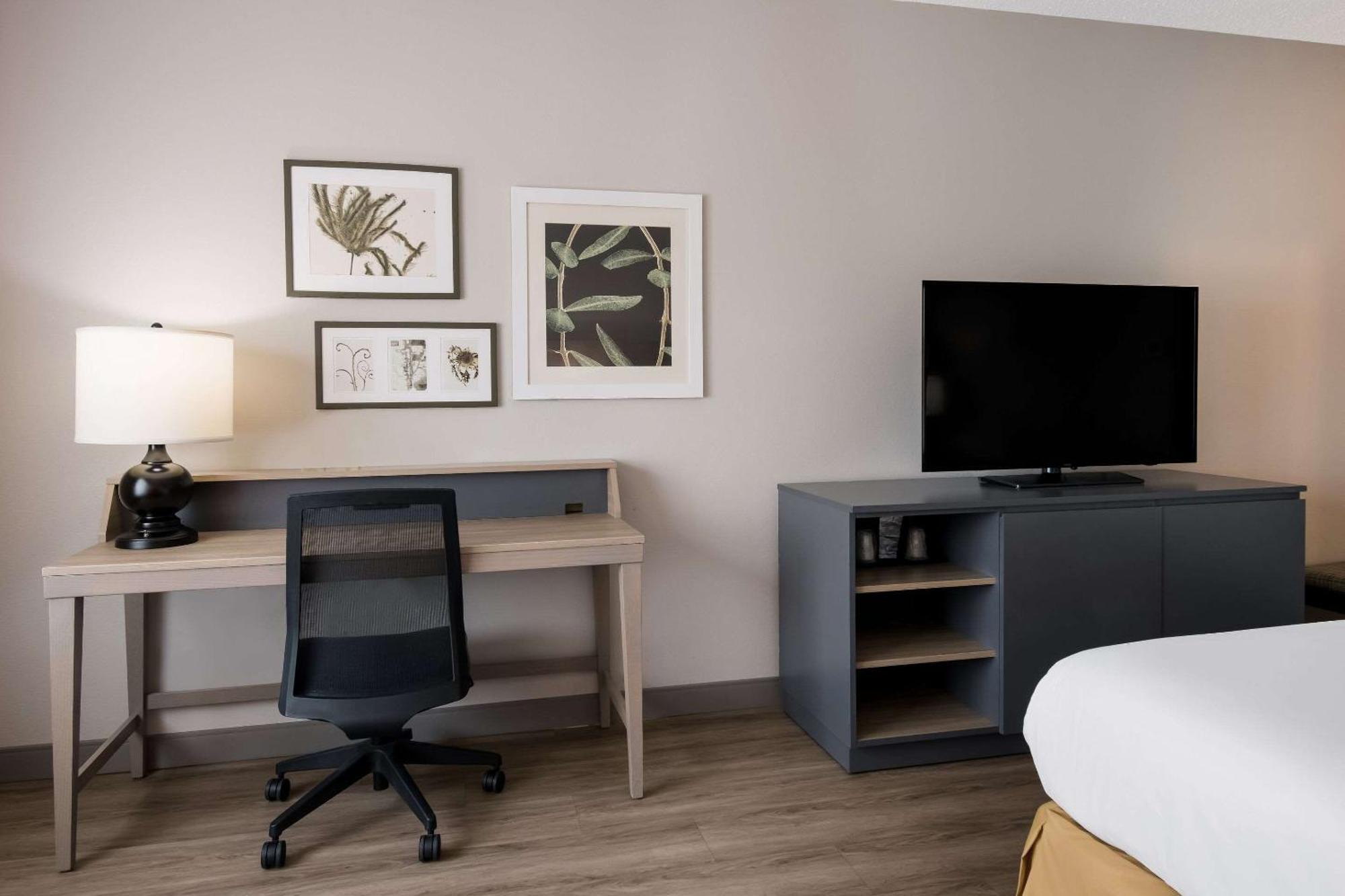 Country Inn & Suites By Radisson, Harrisburg Northeast - Hershey ภายนอก รูปภาพ