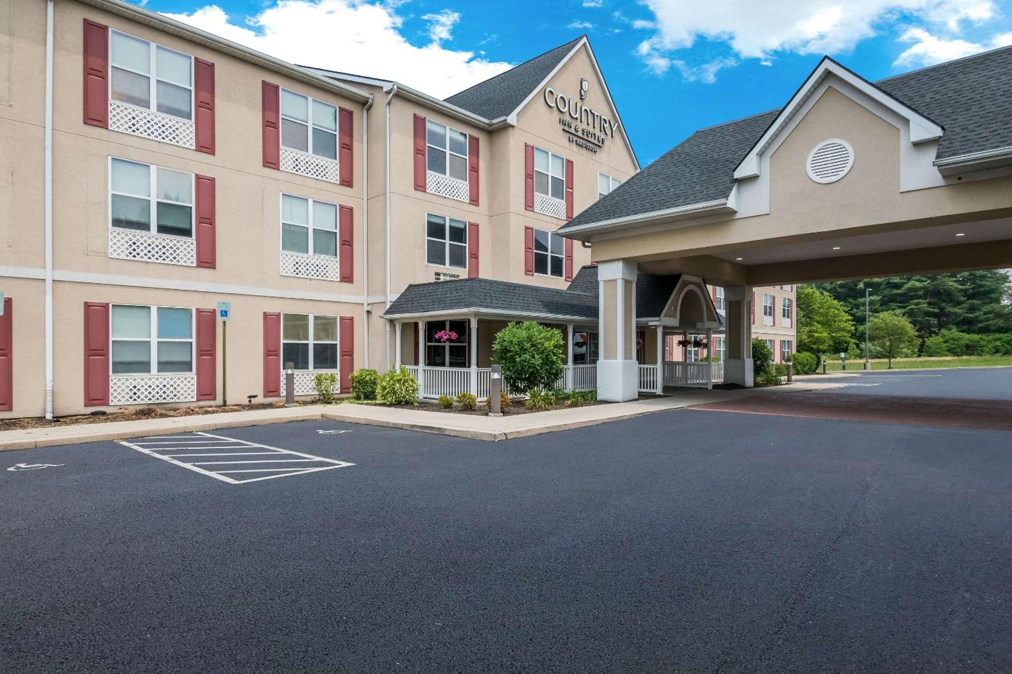 Country Inn & Suites By Radisson, Harrisburg Northeast - Hershey ภายนอก รูปภาพ